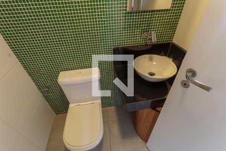 Apartamento para alugar com 100m², 2 quartos e 1 vaga Apartamento para alugar com 100m², 2 quartos e 1 vagaBanheiro de serviço