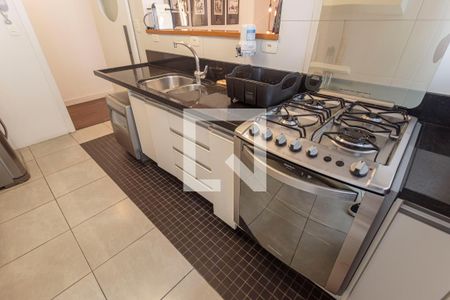 Apartamento para alugar com 100m², 2 quartos e 1 vaga Apartamento para alugar com 100m², 2 quartos e 1 vagaCozinha