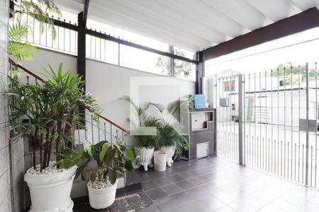 Casa à venda com 110m², 2 quartos e 2 vagasGaragem