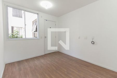 Sala de apartamento para alugar com 2 quartos, 38m² em Colônia (zona Leste), São Paulo