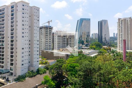Quarto 1 - Vista de apartamento à venda com 2 quartos, 35m² em Santo Amaro, São Paulo