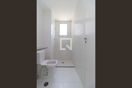 Banheiro de apartamento à venda com 2 quartos, 35m² em Santo Amaro, São Paulo