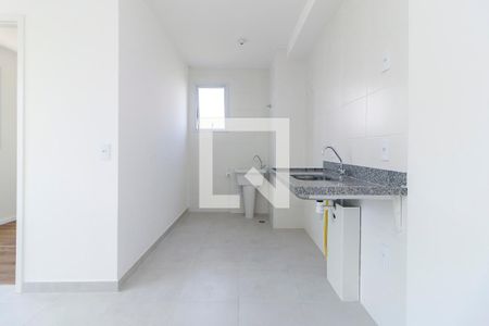 Cozinha de apartamento à venda com 2 quartos, 35m² em Santo Amaro, São Paulo