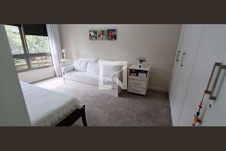 Apartamento à venda com 425m², 4 quartos e 4 vagasSuíte 3