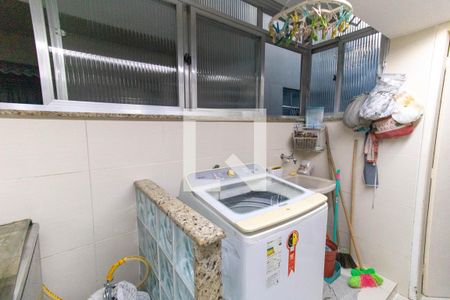 Apartamento à venda com 79m², 3 quartos e sem vaga Apartamento à venda com 79m², 3 quartos e sem vagaÁrea de Serviço