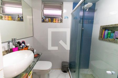 Apartamento à venda com 79m², 3 quartos e sem vaga Apartamento à venda com 79m², 3 quartos e sem vagaBanheiro