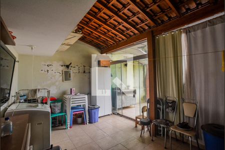 Apartamento à venda com 100m², 2 quartos e 2 vagasÁrea de Serviço