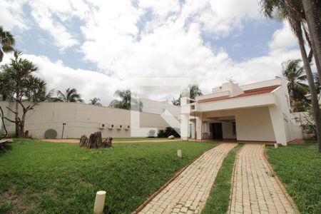 Casa para alugar com 480m², 5 quartos e 4 vagasJardim