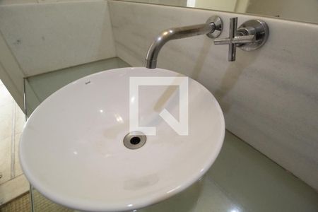 Casa para alugar com 480m², 5 quartos e 4 vagasLavabo