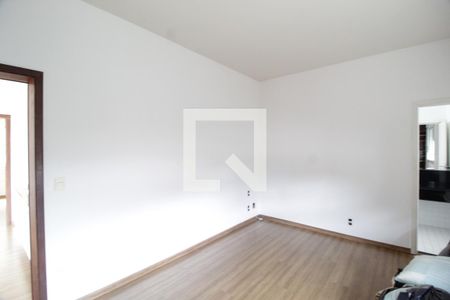 Casa para alugar com 480m², 5 quartos e 4 vagasQuarto 3 - Suíte