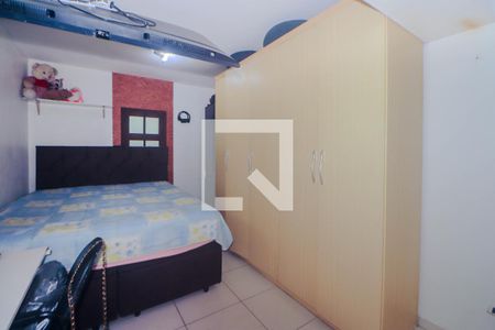 Casa à venda com 184m², 4 quartos e 5 vagas Casa à venda com 184m², 4 quartos e 5 vagasQuarto 3