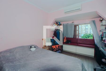 Casa à venda com 184m², 4 quartos e 5 vagas Casa à venda com 184m², 4 quartos e 5 vagasQuarto 2