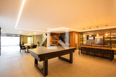 Casa à venda com 536m², 4 quartos e 6 vagasÁrea comum