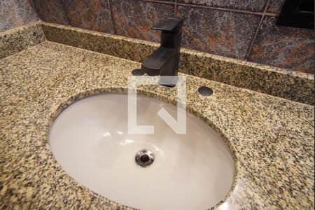 Apartamento para alugar com 220m², 3 quartos e 1 vagaBanheiro Corredor 2