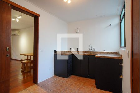 Apartamento para alugar com 220m², 3 quartos e 1 vagaCozinha