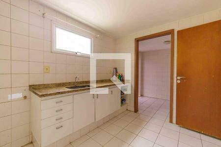 Casa de condomínio para alugar com 200m², 3 quartos e 1 vagaCozinha