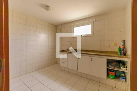 Casa de condomínio para alugar com 200m², 3 quartos e 1 vagaCozinha
