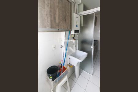 Apartamento à venda com 66m², 2 quartos e 1 vaga Apartamento à venda com 66m², 2 quartos e 1 vagaÁrea de Serviço