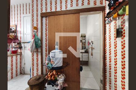 Casa à venda com 187m², 3 quartos e 2 vagasCozinha