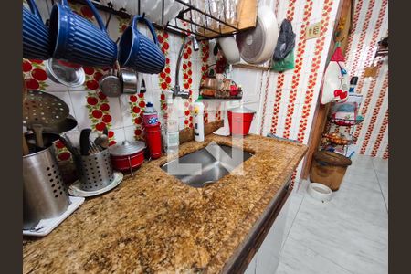 Casa à venda com 187m², 3 quartos e 2 vagasCozinha