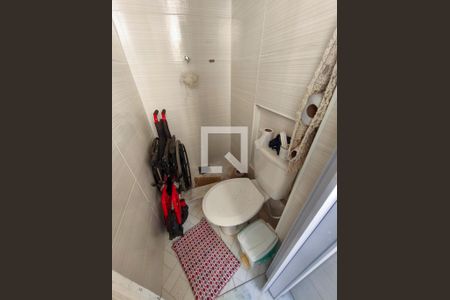 Casa à venda com 187m², 3 quartos e 2 vagasBanheiro de serviço