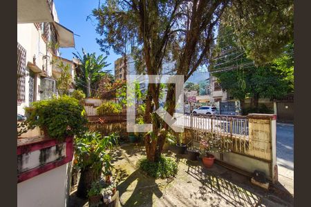 Casa à venda com 187m², 3 quartos e 2 vagasFachada