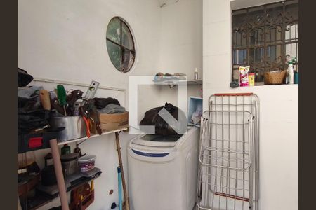 Casa à venda com 187m², 3 quartos e 2 vagasÁrea de Serviço