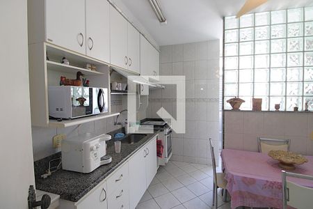 Apartamento à venda com 70m², 2 quartos e 1 vagaCozinha