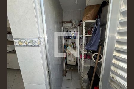 Apartamento à venda com 70m², 2 quartos e 1 vagaBanheiro de serviço