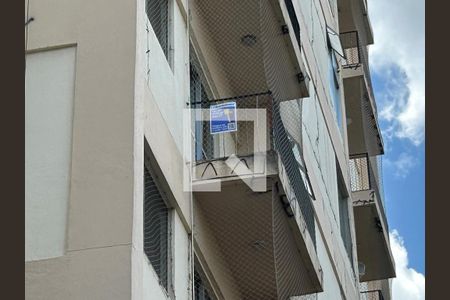 Apartamento à venda com 70m², 2 quartos e 1 vagaPlaquinha