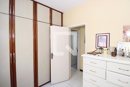 Apartamento à venda com 70m², 2 quartos e 1 vagaQuarto 2