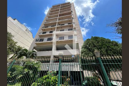 Apartamento à venda com 70m², 2 quartos e 1 vagaFachada