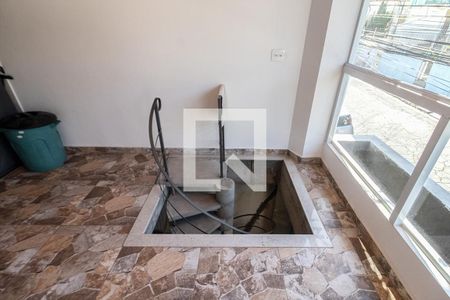 Casa à venda com 200m², 3 quartos e 2 vagas Casa à venda com 200m², 3 quartos e 2 vagasacesso para a garagem