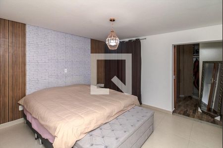 Casa à venda com 200m², 3 quartos e 2 vagas Casa à venda com 200m², 3 quartos e 2 vagassuíte