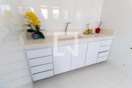 Casa para alugar com 180m², 3 quartos e 8 vagasBanheiro da Suíte 3