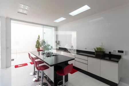 Casa para alugar com 180m², 3 quartos e 8 vagasCozinha