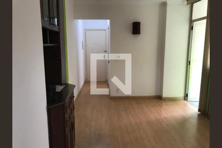 Apartamento à venda com 81m², 1 quarto e sem vaga Apartamento à venda com 81m², 1 quarto e sem vagaSala