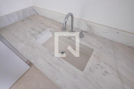 Apartamento à venda com 145m², 3 quartos e 3 vagas Apartamento à venda com 145m², 3 quartos e 3 vagasSuíte 2 - Banheiro