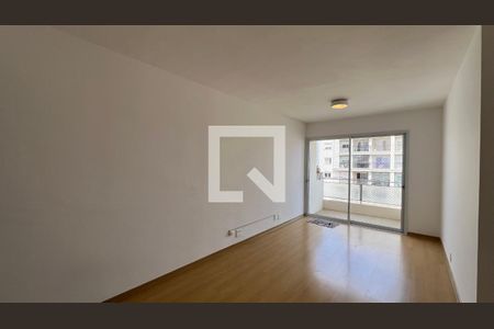 Sala de apartamento à venda com 3 quartos, 70m² em Vila Madalena, São Paulo