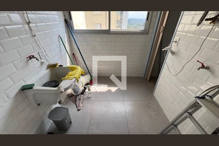 Apartamento à venda com 70m², 3 quartos e 1 vagaÁrea de Serviço