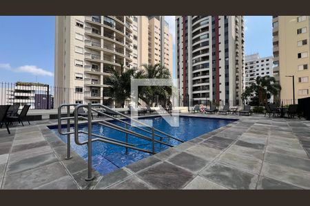 Apartamento à venda com 70m², 3 quartos e 1 vagaPiscina