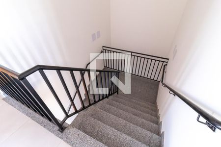 Área comum - Escada de apartamento à venda com 1 quarto, 24m² em Santana, São Paulo