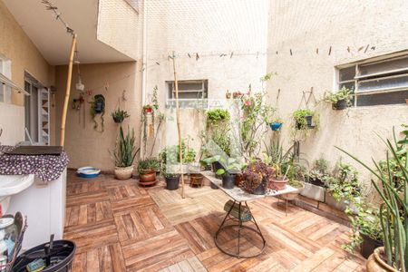 Apartamento à venda com 97m², 2 quartos e sem vagaÁrea Externa