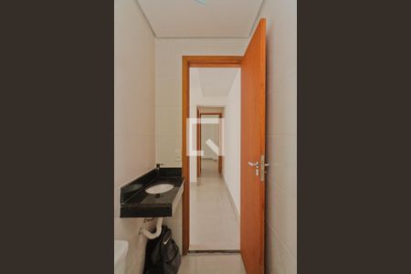 Apartamento à venda com 40m², 2 quartos e sem vaga Apartamento à venda com 40m², 2 quartos e sem vagaBanheiro