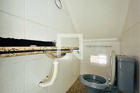 Lavabo de casa à venda com 3 quartos, 180m² em Vila Galvão, Guarulhos