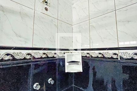 Casa para alugar com 180m², 3 quartos e 2 vagasBanheiro da Suíte