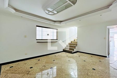 Sala de casa à venda com 3 quartos, 180m² em Vila Galvão, Guarulhos