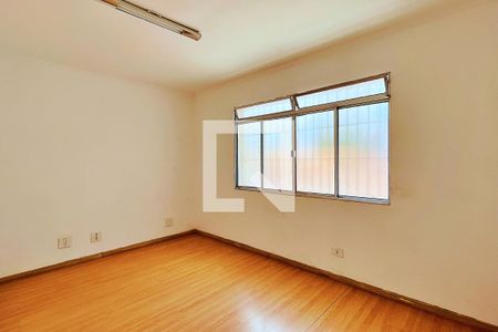 Casa para alugar com 180m², 3 quartos e 2 vagasQuarto 1