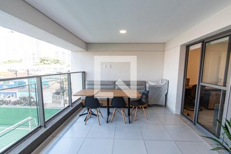Apartamento para alugar com 108m², 3 quartos e 2 vagasVaranda