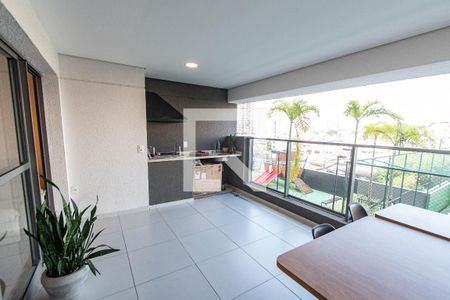 Apartamento para alugar com 108m², 3 quartos e 2 vagasVaranda